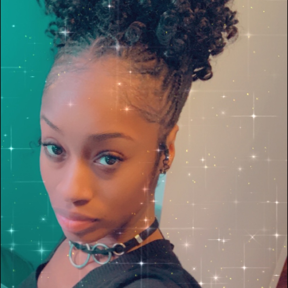 Meet your Posher, Marquasha